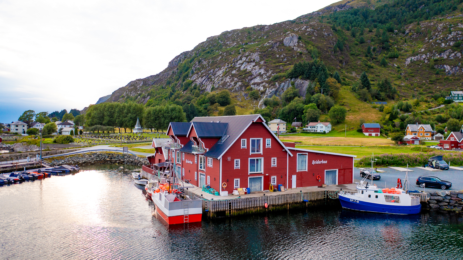 Reidarbua bremanger